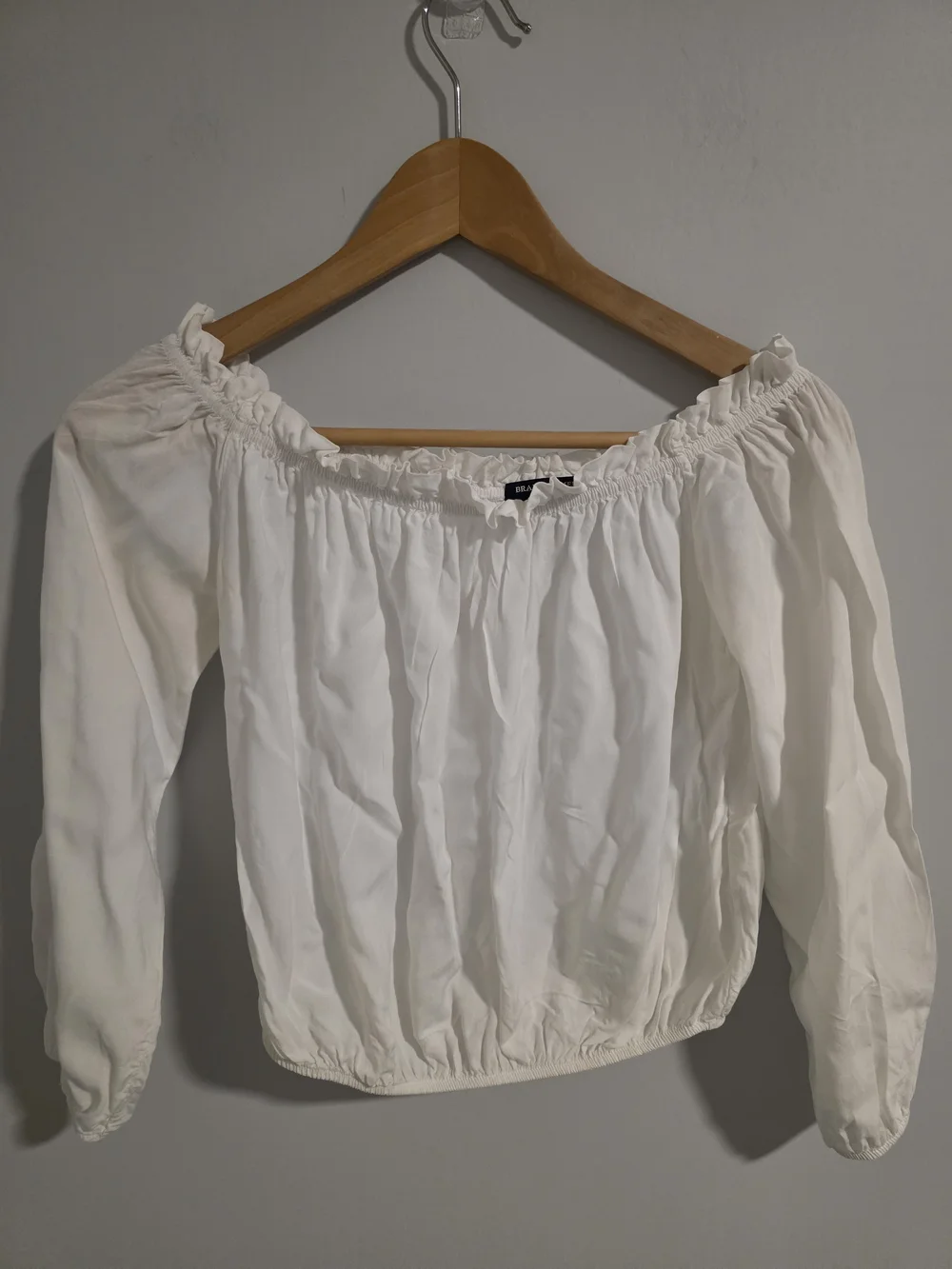 Brandy Melville White Off-Shoulder Long Sleeve Top (One Size) - Picture 2 of 6